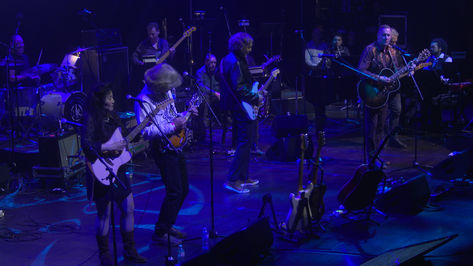 Guitar lessons Toronto — Studio 211 UNBREAKABLE II band performance