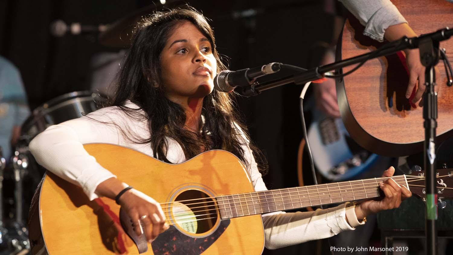 Bass lessons Toronto — Studio 211 student band concert