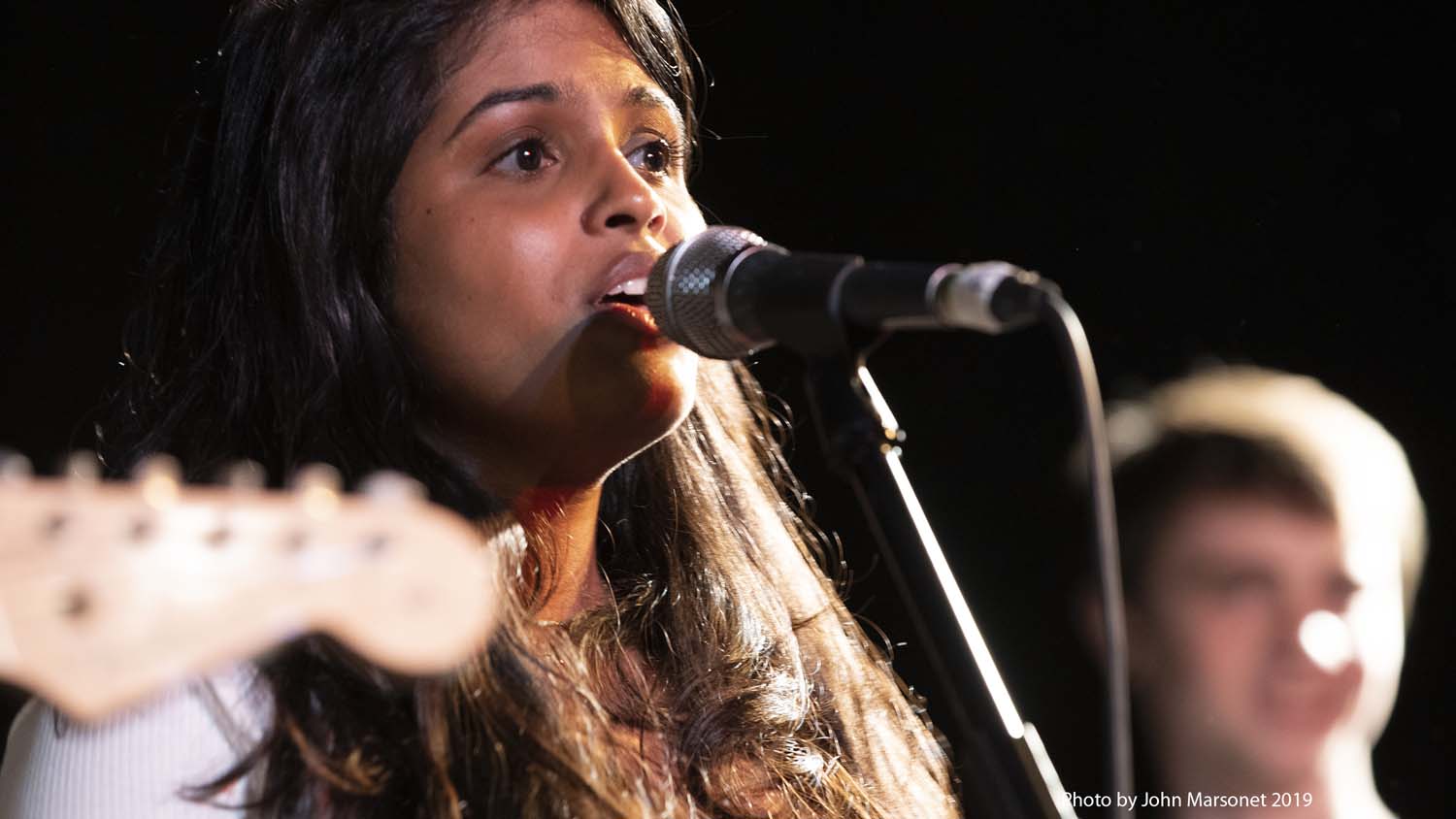 Guitar lessons Toronto — Studio 211 student concert performance