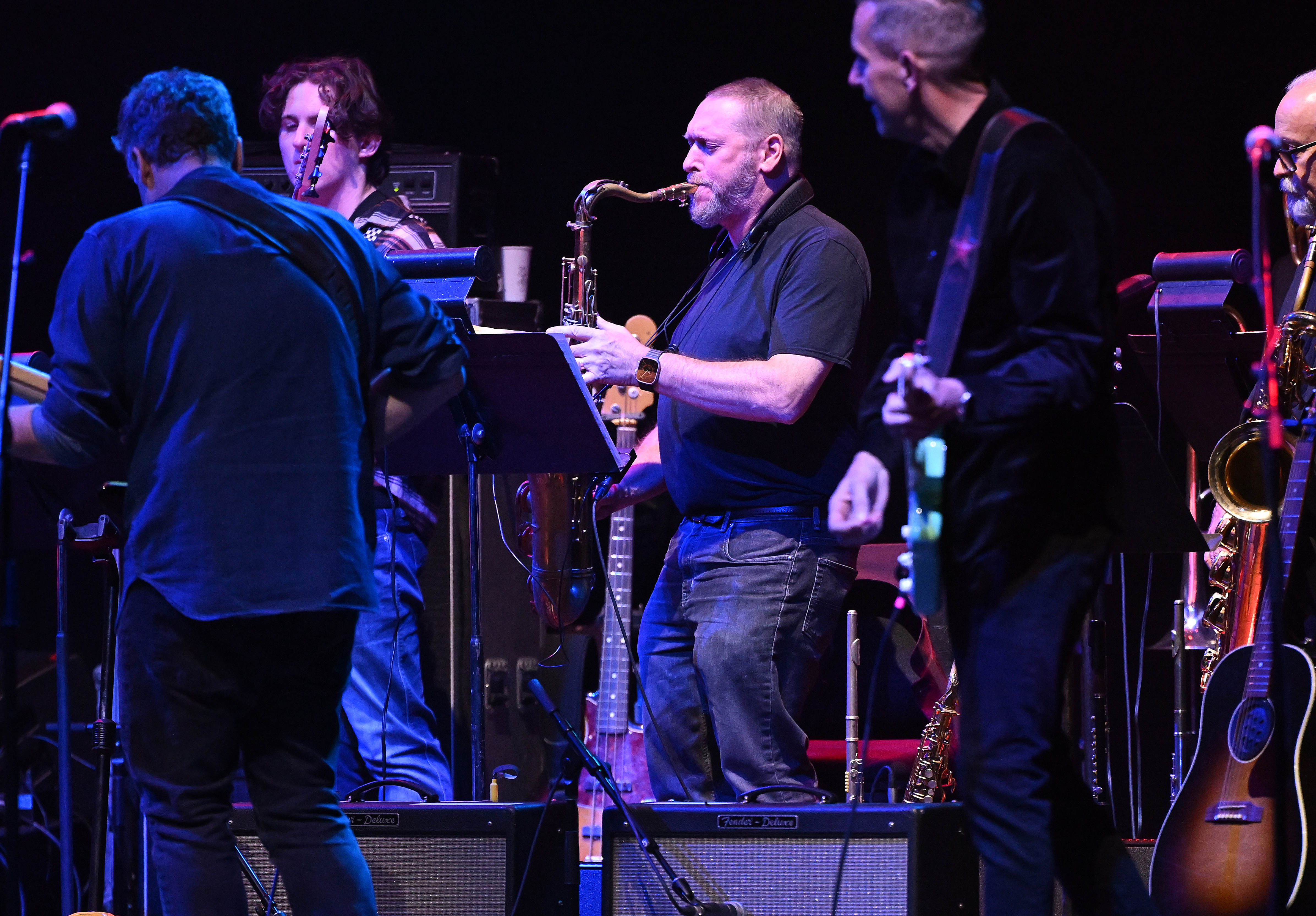 Guitar lessons Toronto — Studio 211 UNBREAKABLE I live show performance