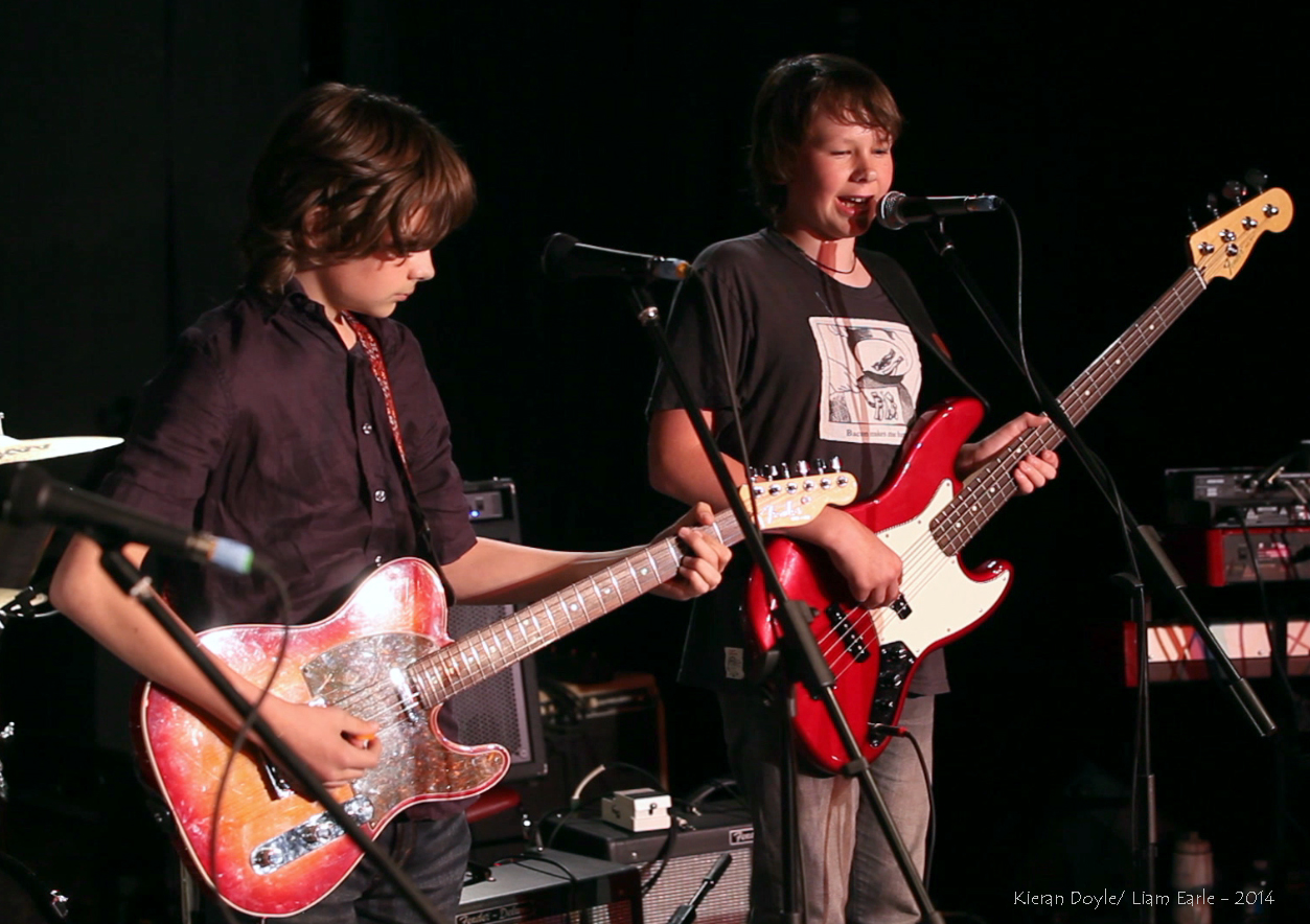 Guitar lessons Toronto — Studio 211 student concert 2014