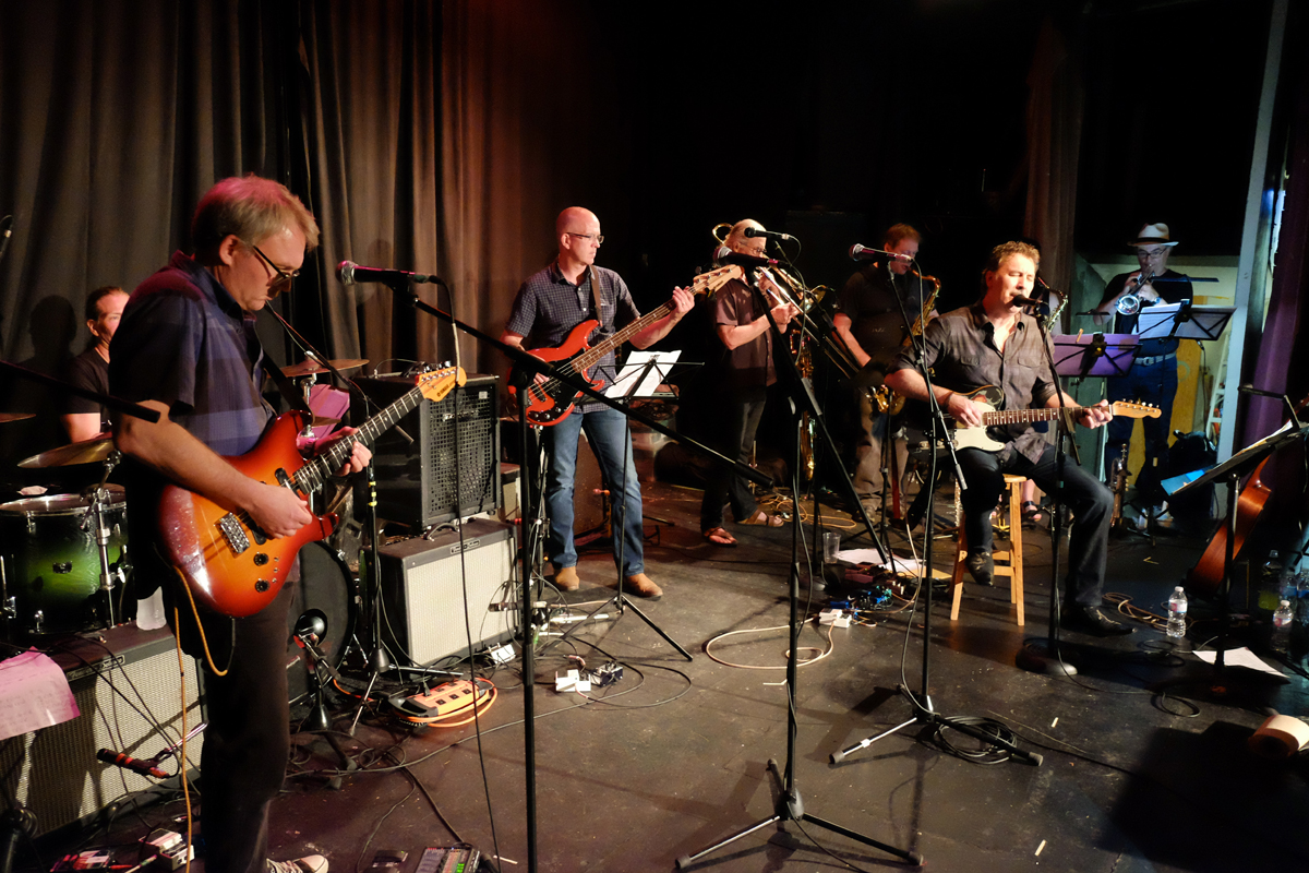 Music lessons Toronto — Studio 211 student band Misery and Gin live