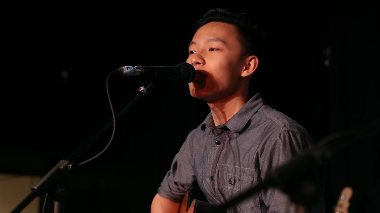 Acoustic & Classical Guitar