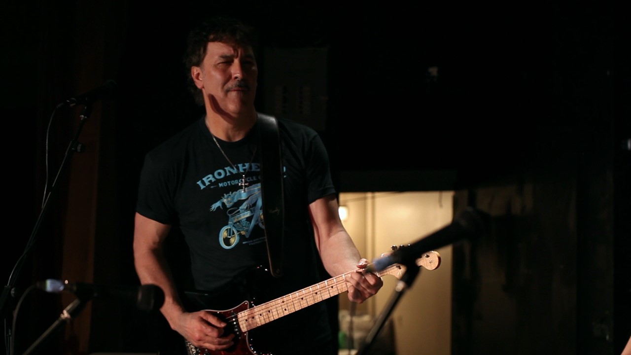 David Glabais guitar instructor Toronto — Studio 211 performing live